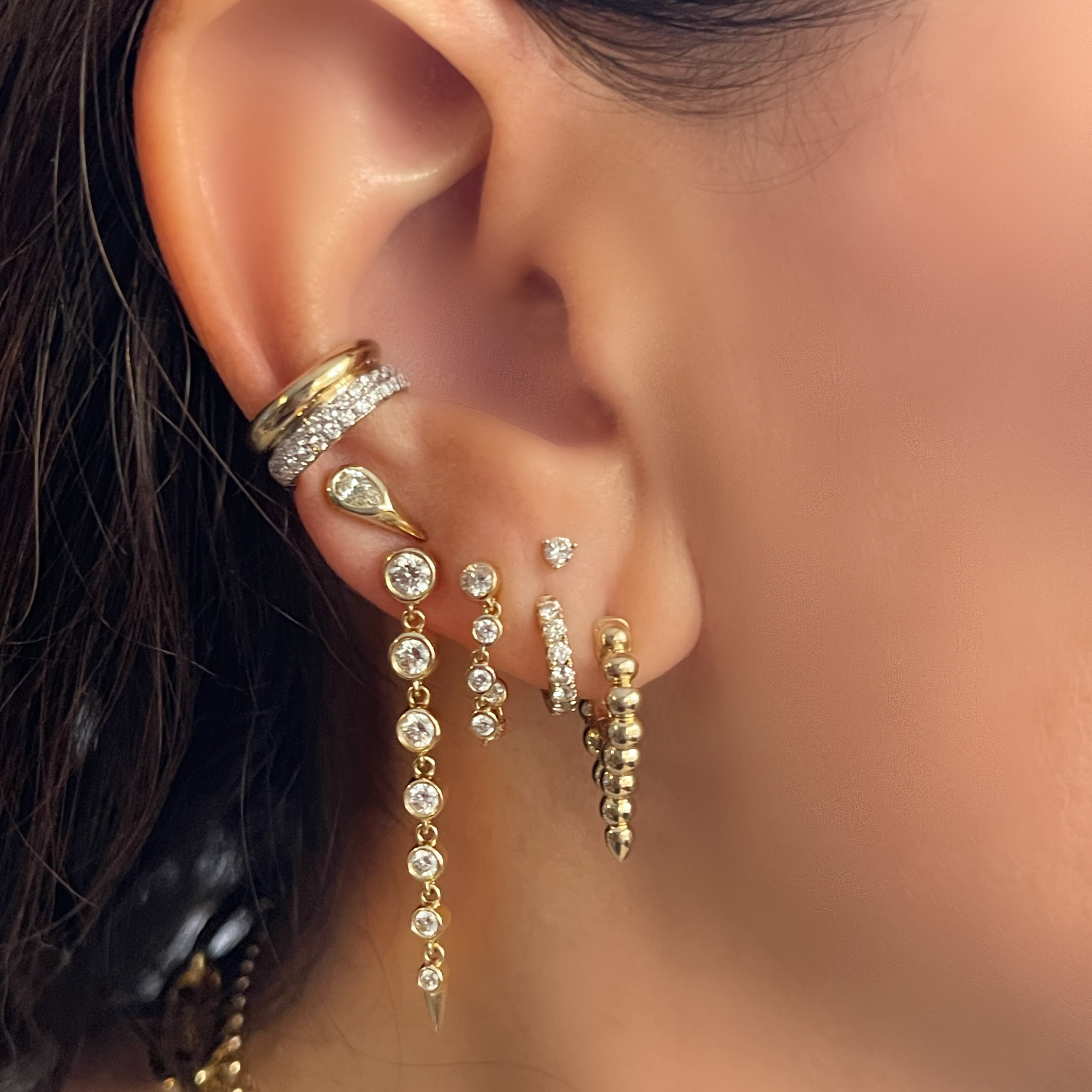 Solitaire Pear Spike Stud Earring
